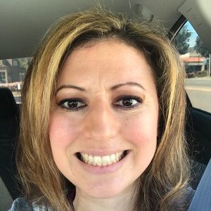 Meet your Posher, Melissa